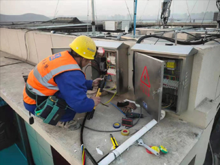 徐州铁塔公司外部强电施工