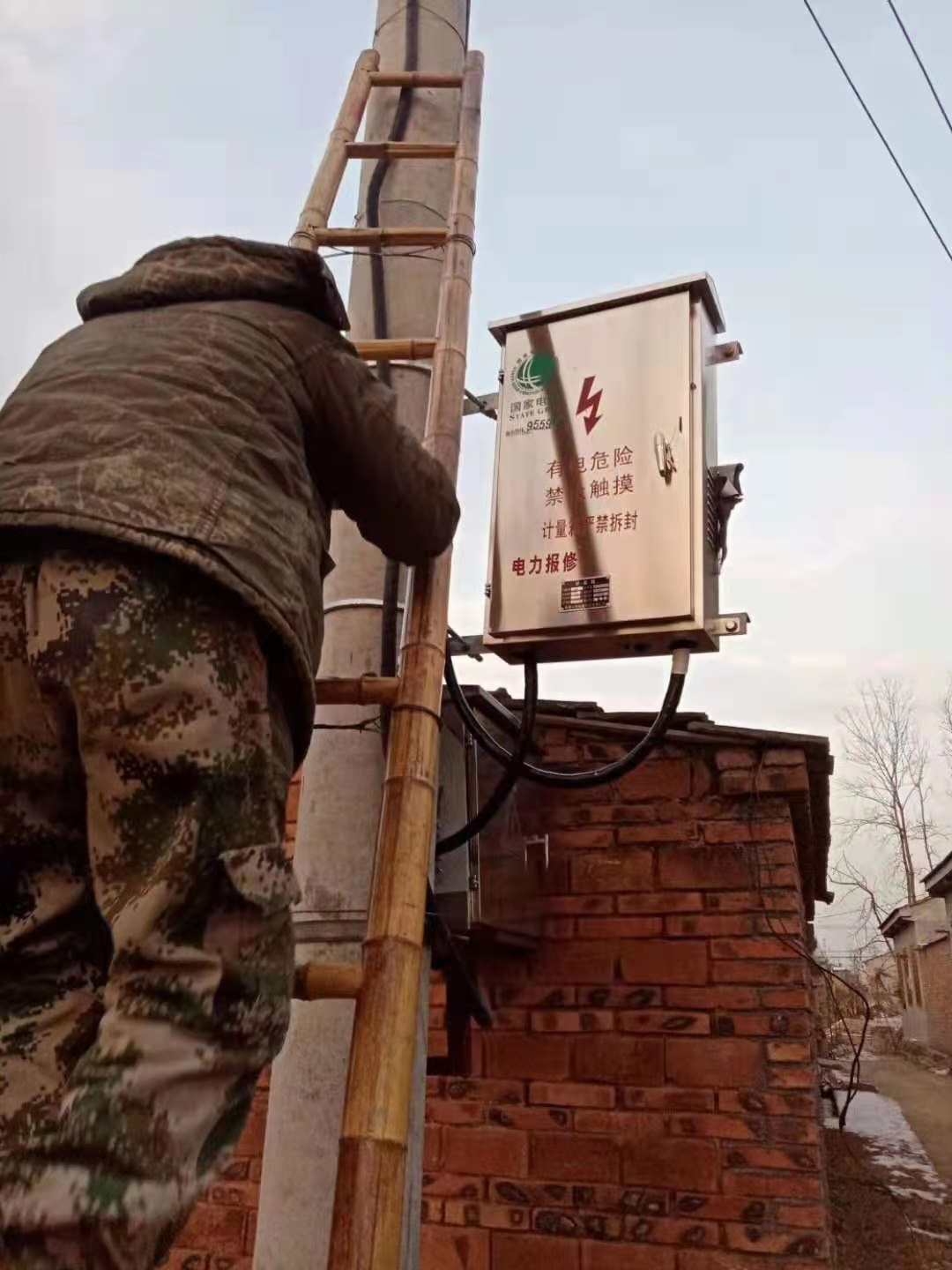 徐州铁塔公司外部强电施工